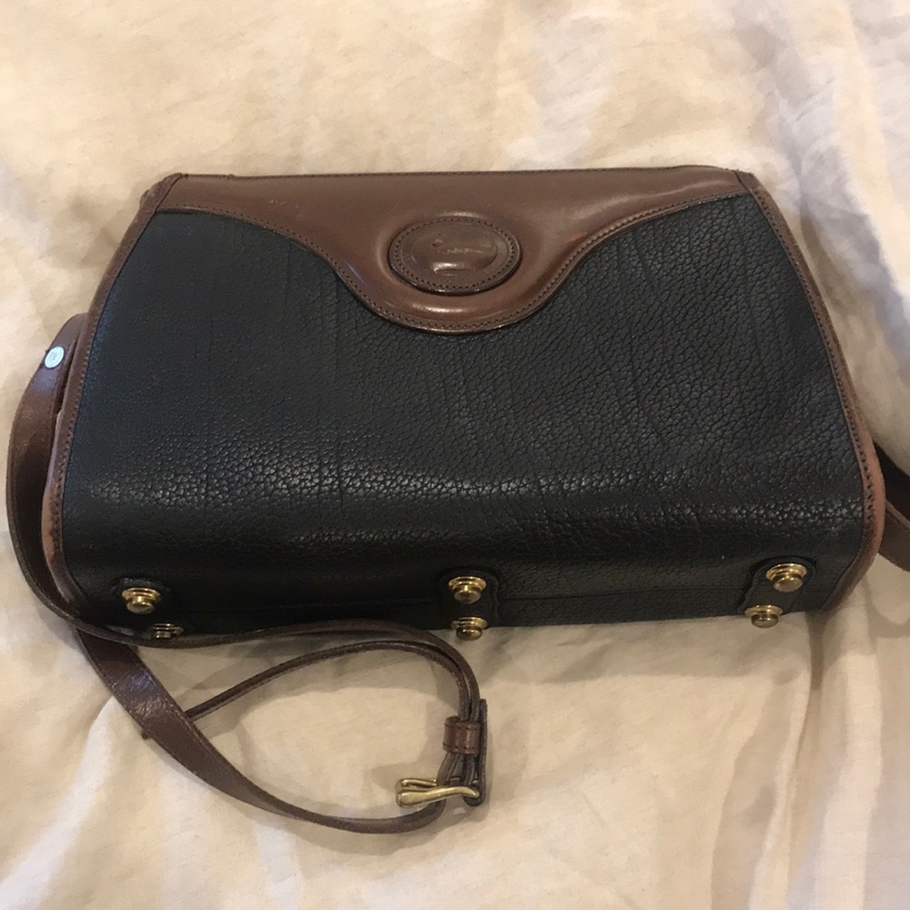 Vintage Dooney & Bourke A6 Zip Black & Brown Bag